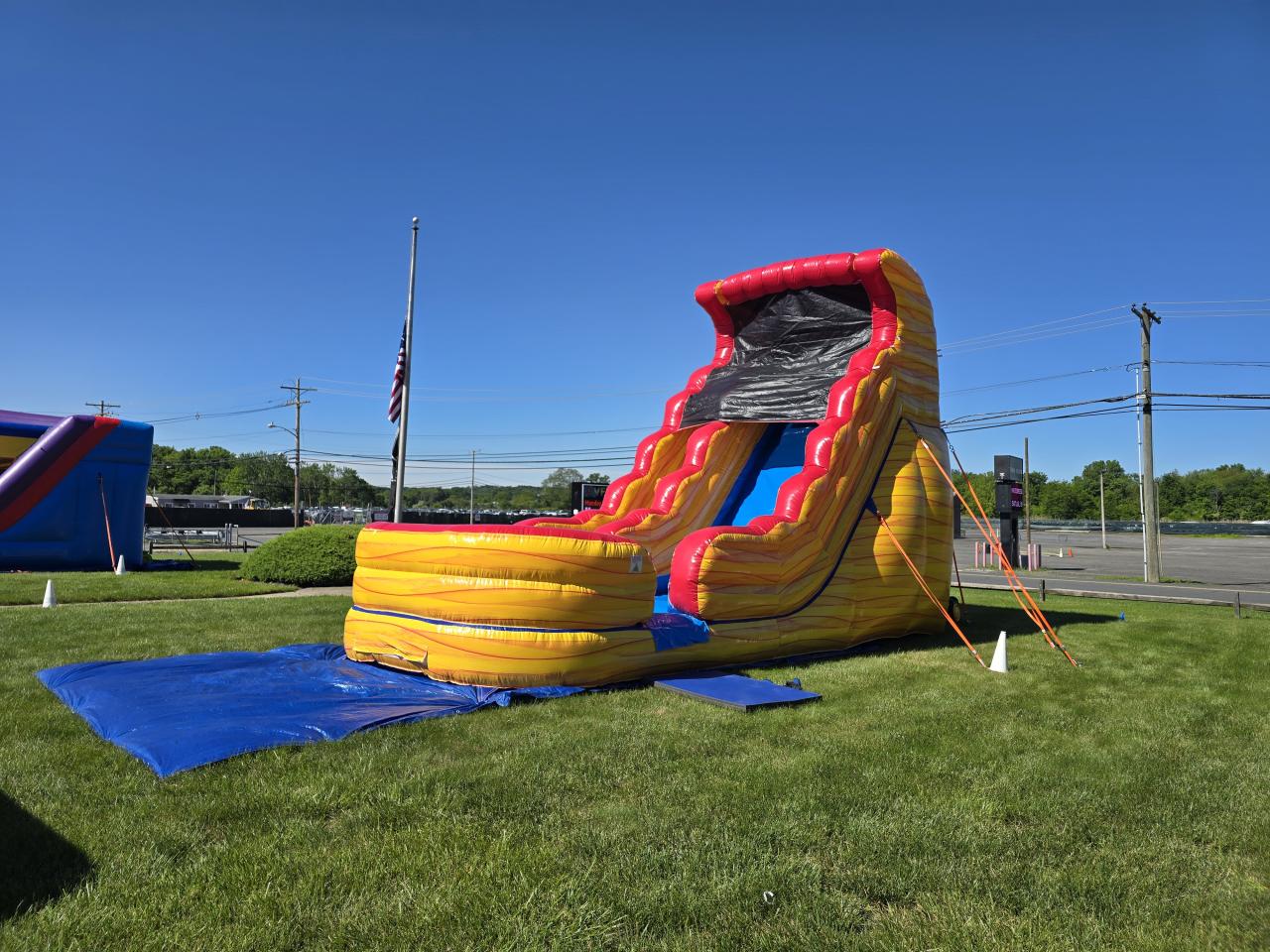 Volcano Slide (18')